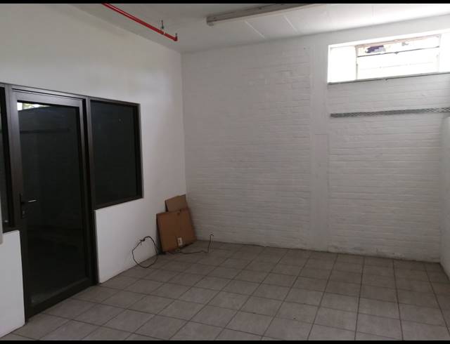 5,970M² FACTORY TO LET IN CLIFFDALE